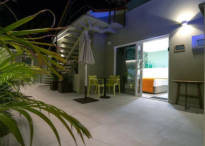 Resort Rg Boutique - Adults Only